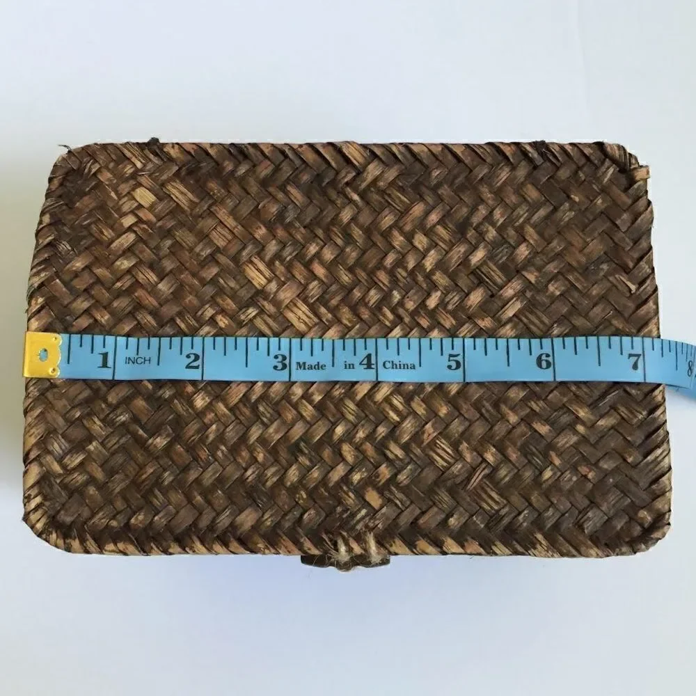 Unmarked boho brown